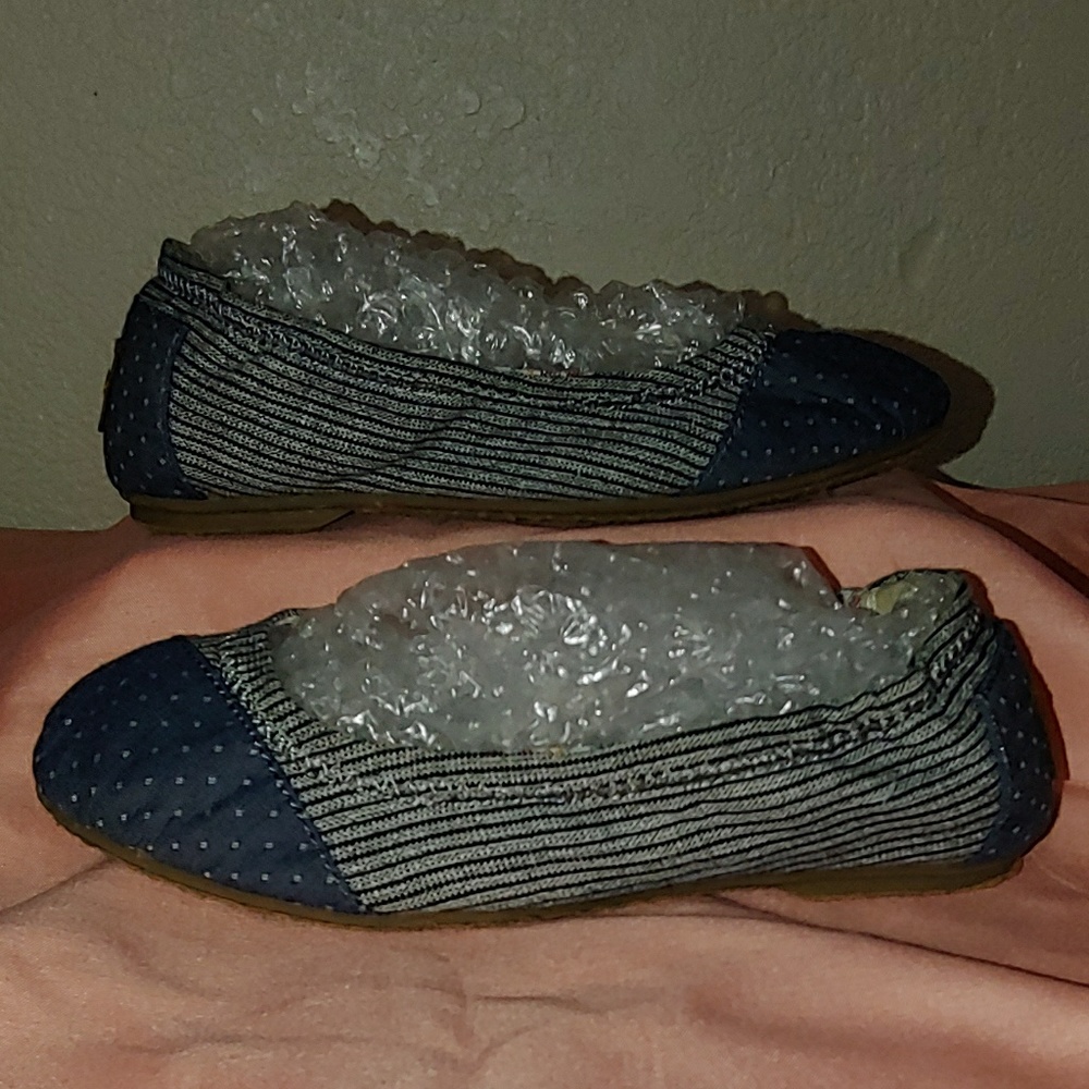 Size 13Y denim ballet flats